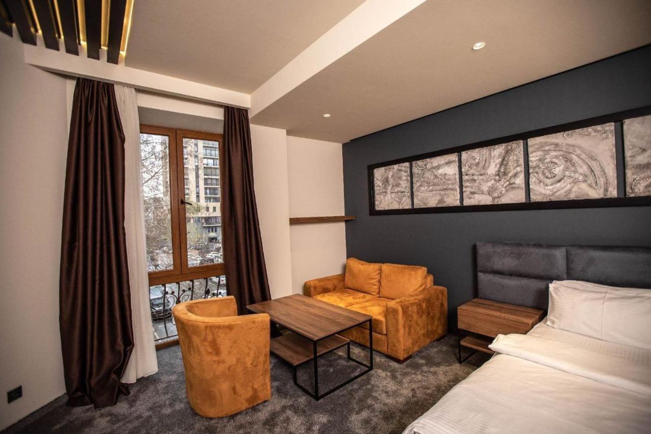 Nor Ekats Aparthotel Jerevan Buitenkant foto