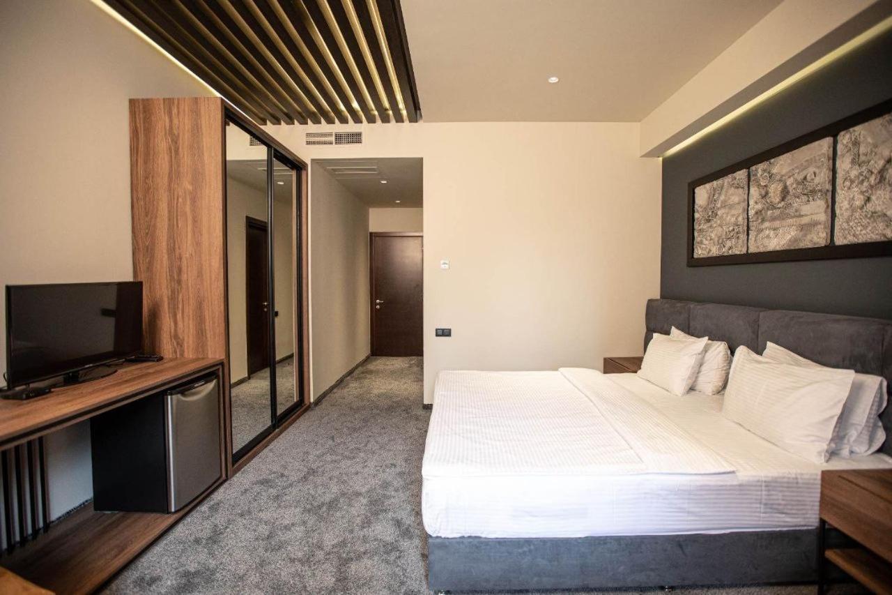 Nor Ekats Aparthotel Jerevan Buitenkant foto