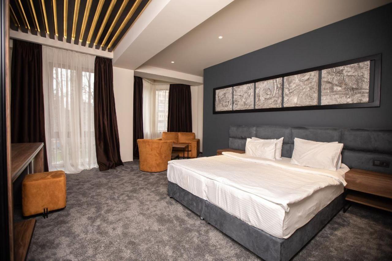 Nor Ekats Aparthotel Jerevan Buitenkant foto